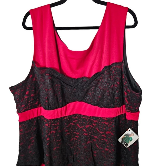 Kiyonna Women's Plus Size Lady in Lace Peplum Dress NWT - Picture 4 of 9